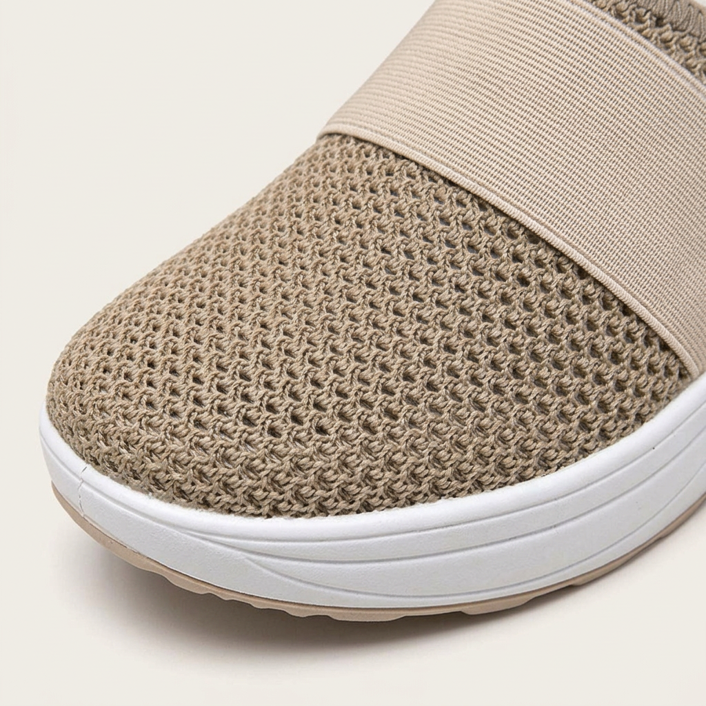 Buty wsuwane damskie – Podeszwa na platformie i tekstylna góra