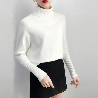 Damski sweter z domieszką kaszmiru z golfem 9