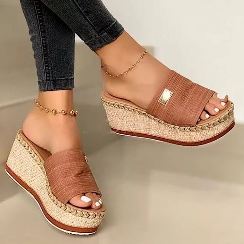 Damskie buty na koturnie – wygodne letnie klapki z plecioną podeszwą 0