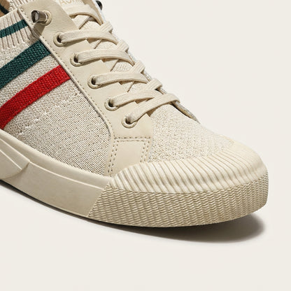 Damskie sneakersy z niską cholewką – Sznurowany fason