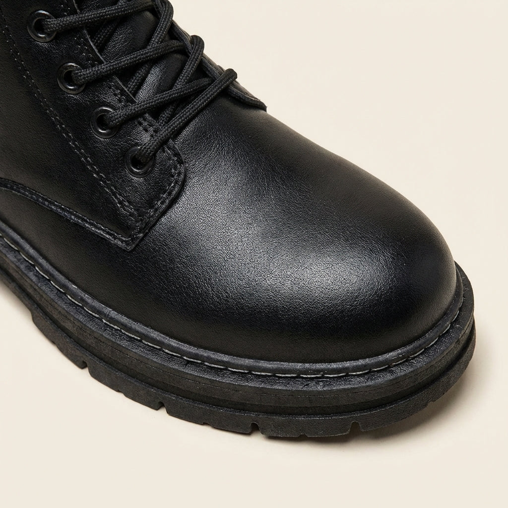 Męskie buty sznurowane – Fason z wyściełanym kołnierzem