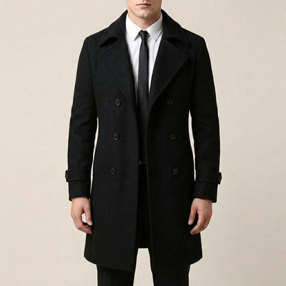Męski płaszcz typu slim-fit – Przednie kieszeni