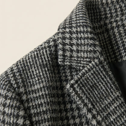 Męski płaszcz w pepitkę – Fason slim-fit