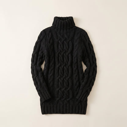 Damski sweter z wysokim kołnierzem – Wzór z warkoczami