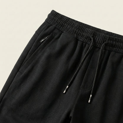 Męskie joggery – Przednie kieszenie i kontrastowy sznurek