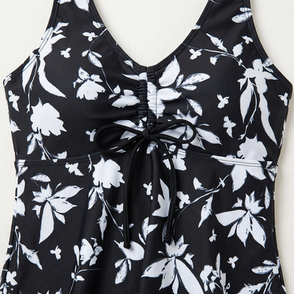 Komplet typu tankini – Top we wzory i spodenki kąpielowe