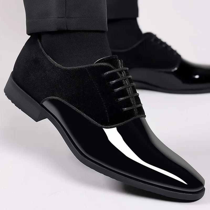 Męskie eleganckie buty wizytowe lakierowane na wesele 0