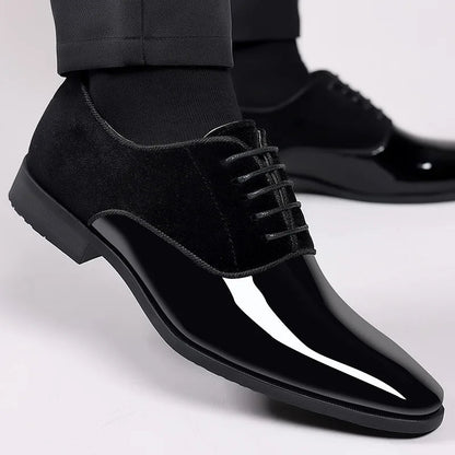 Męskie eleganckie buty wizytowe lakierowane na wesele 0